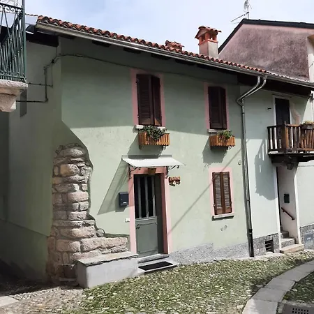 Casa Ines 아파트 스트레사